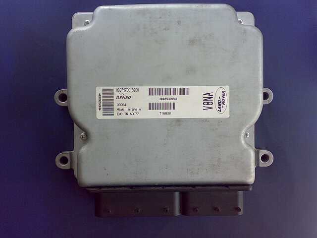 X,LAND ROVER v8,· l(f)F(xin)3